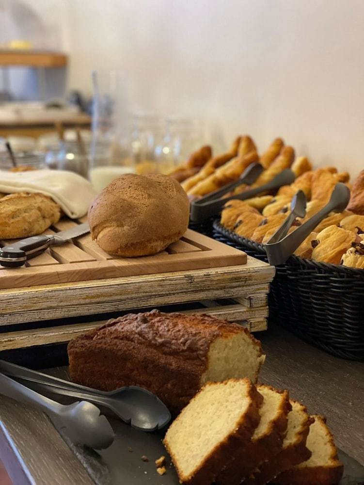 Best Western Le Relais Du Vigneron 28/29