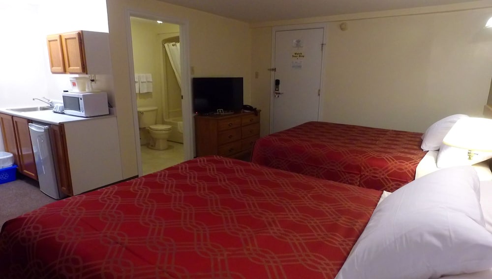 Econo Lodge Inn Suites Saint John 17/38