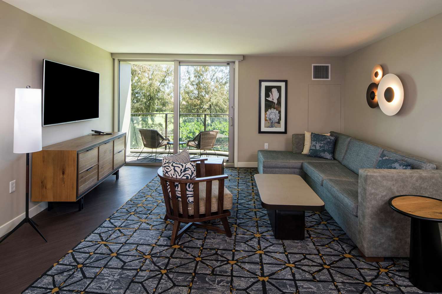 1 Bedroom, Plus, Suite, King Bed, Resort View, Sofa