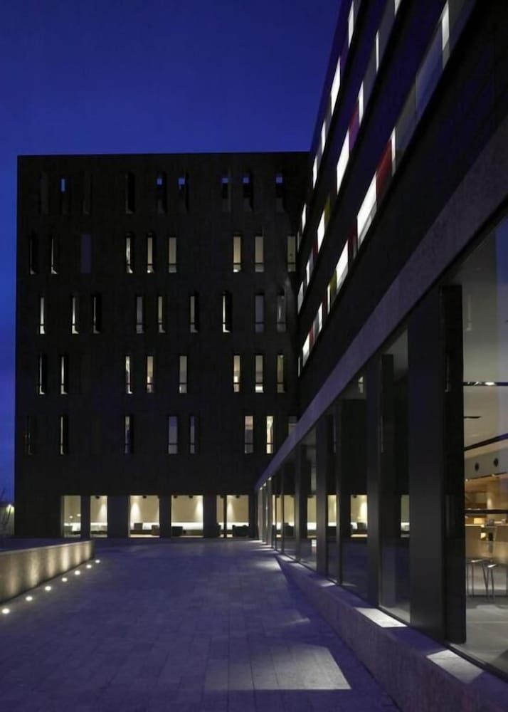Blu Hotel Puerta De Almansa 3/50