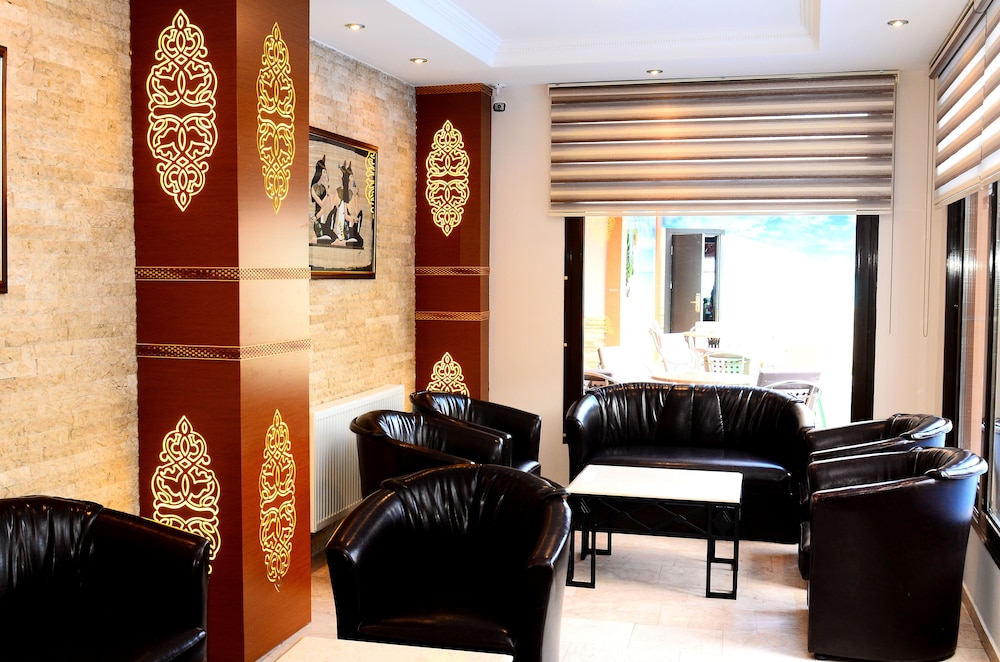 By Karaaslan Inn Hotel 34/50