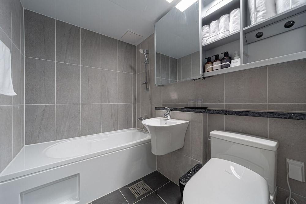 Bella Stay Hotel Chuncheon 62/64