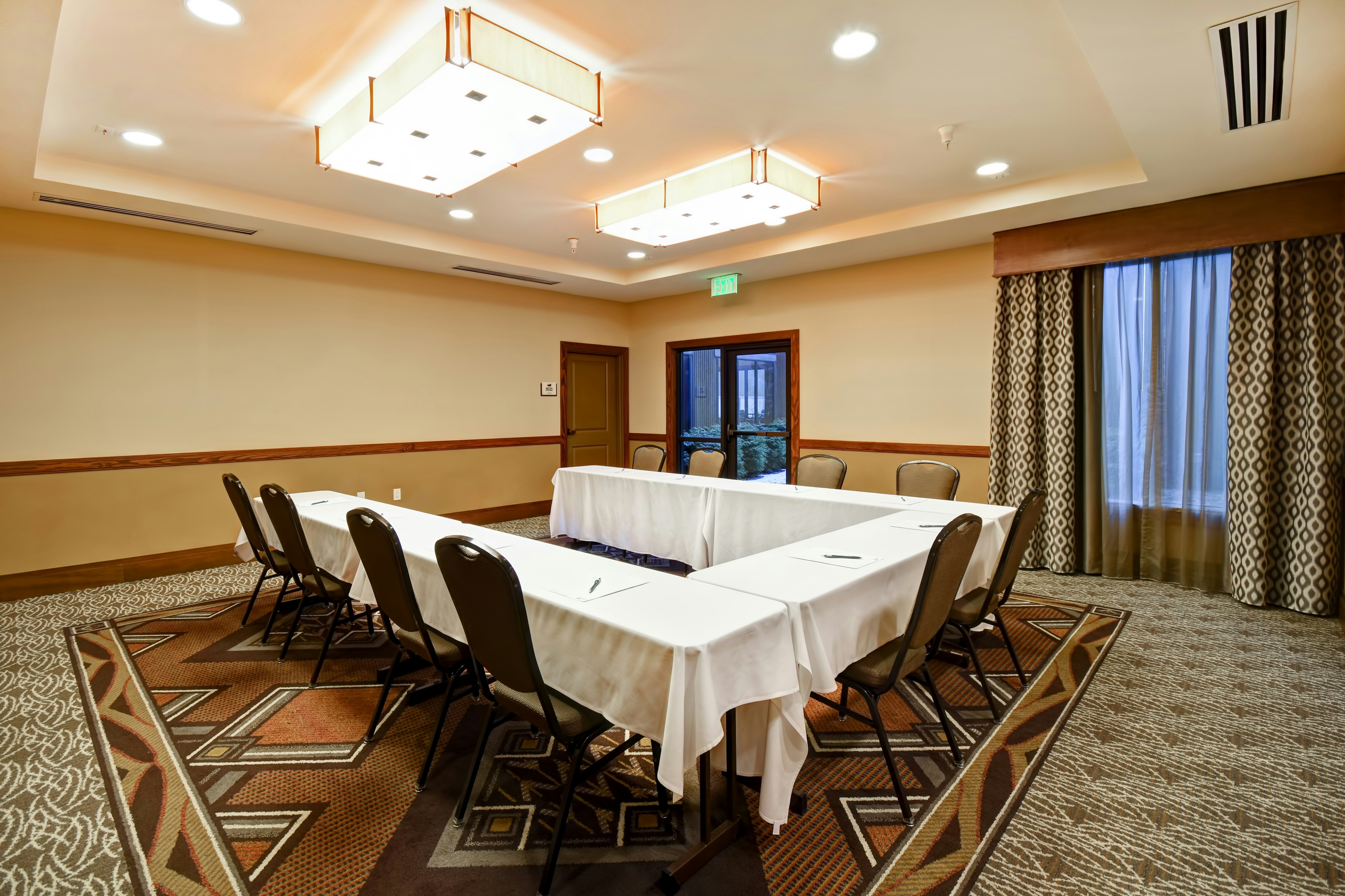 Homewood Suites By Hilton Kalispell Mt 53/59