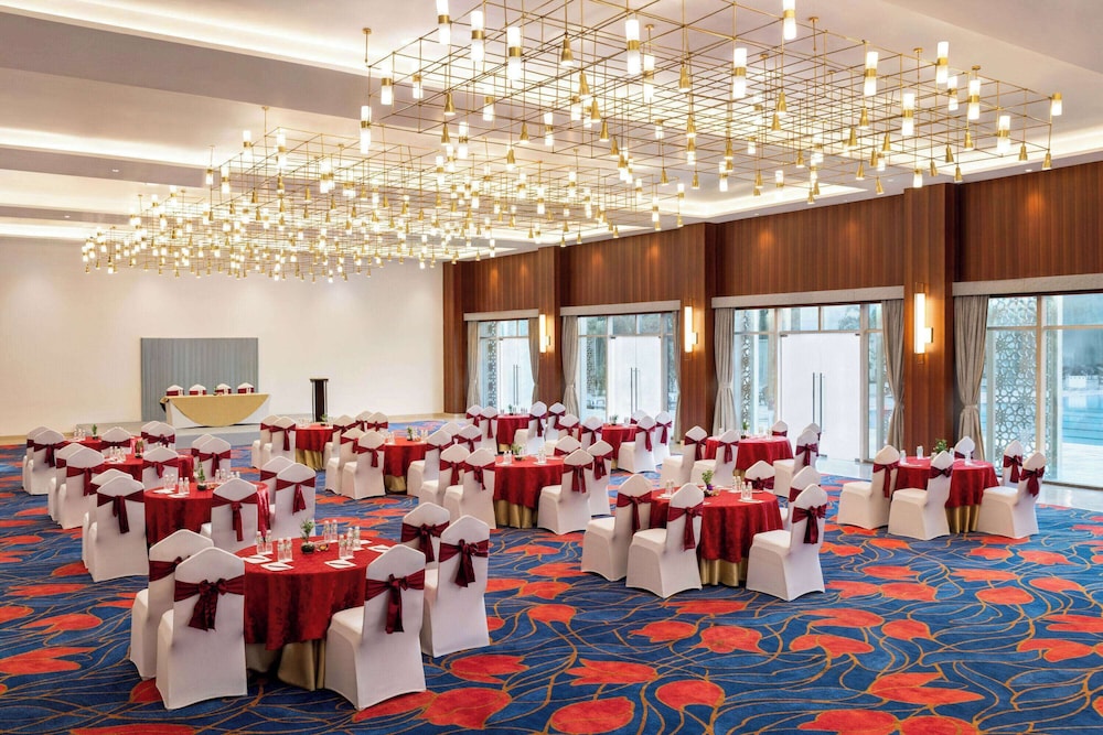 Ramada by Wyndham Ahmedabad Narendra Modi Stadium Motera 37/49