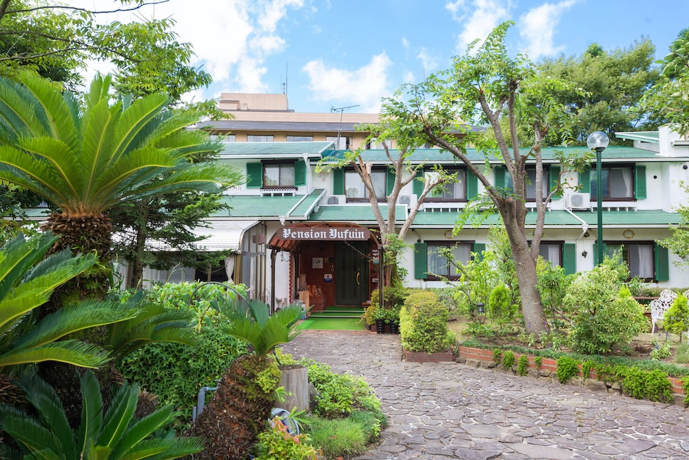 B B Pension Yufuin 58/69