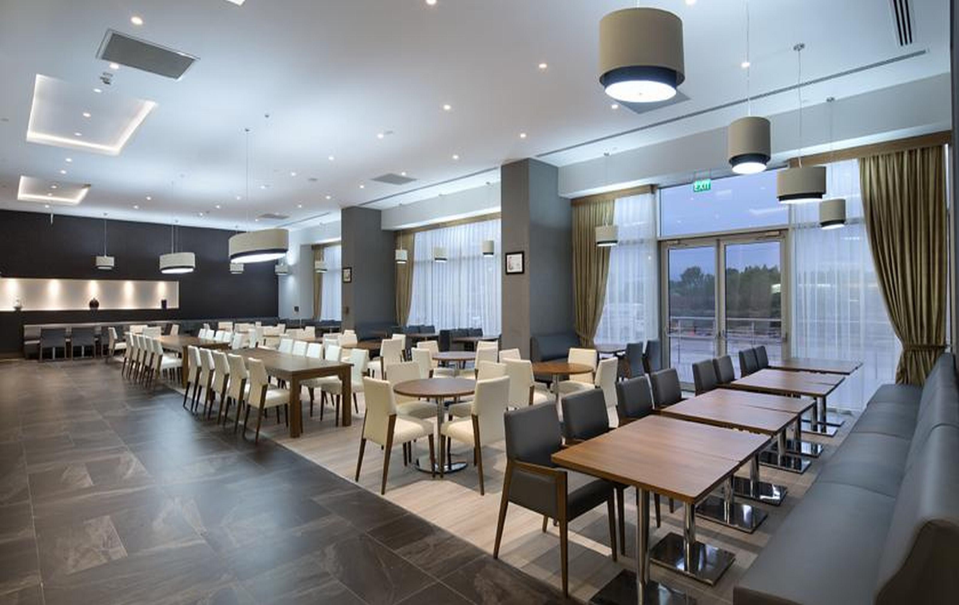 Hampton By Hilton Kocaeli Symbol 25/35