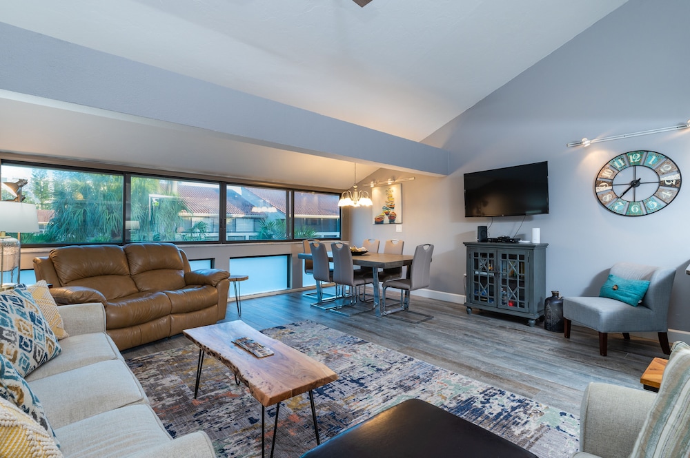 Casa Del Mar Longboat Key 20/50