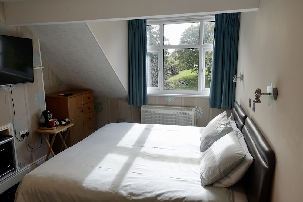 Abinger Guest House 5/24