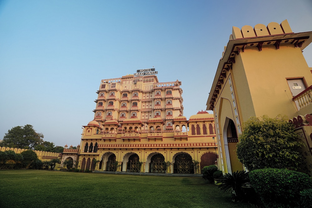Umaid Haveli-A Heritage Style Hotel & Resort 4/66