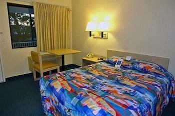Motel6 Seymour, IN - North 26/51