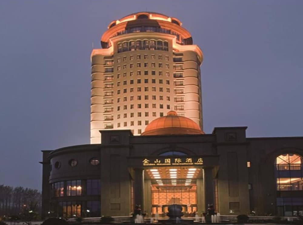 Golden Mountain International Hotel 2/49