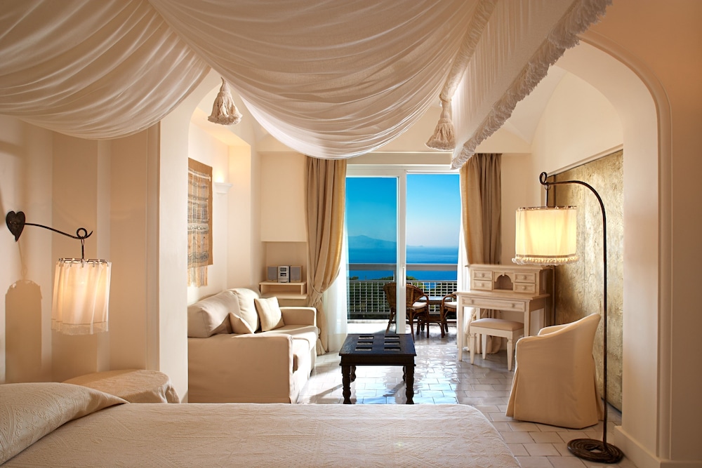 Jumeirah Capri Palace 53/83