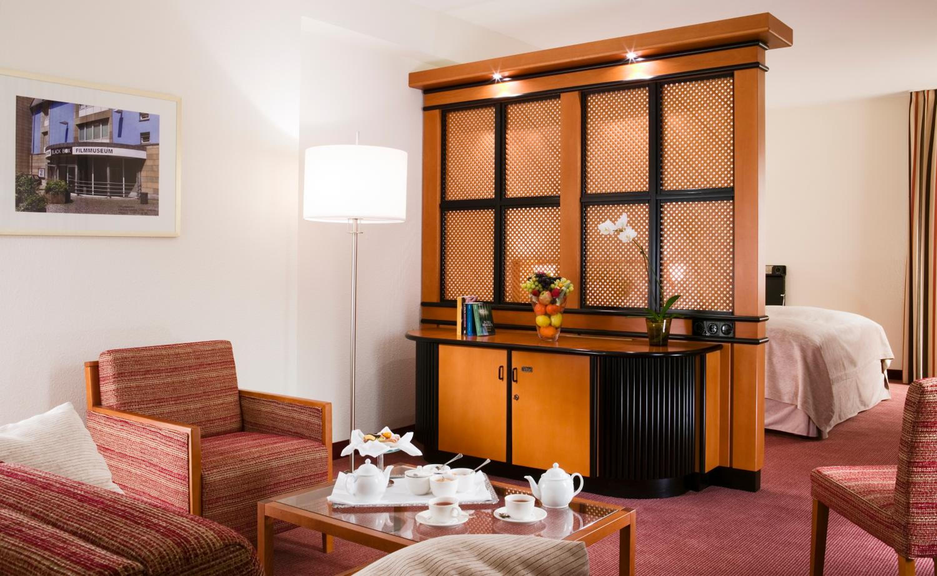 جناح سوبيريور، Mercure Hotel Dusseldorf City Center 6/10