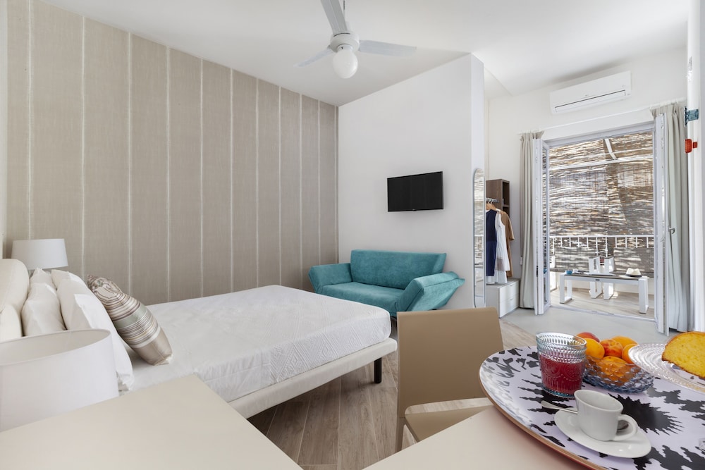 HOTEL IL CEFALO 10/50