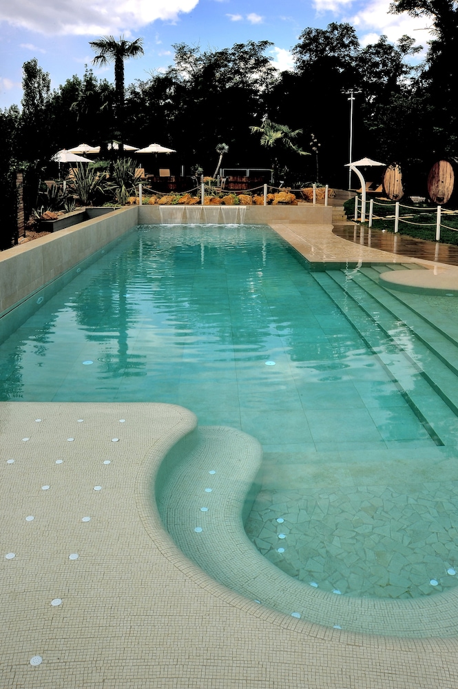Relais Bellaria Hotel And Congressi 3/52