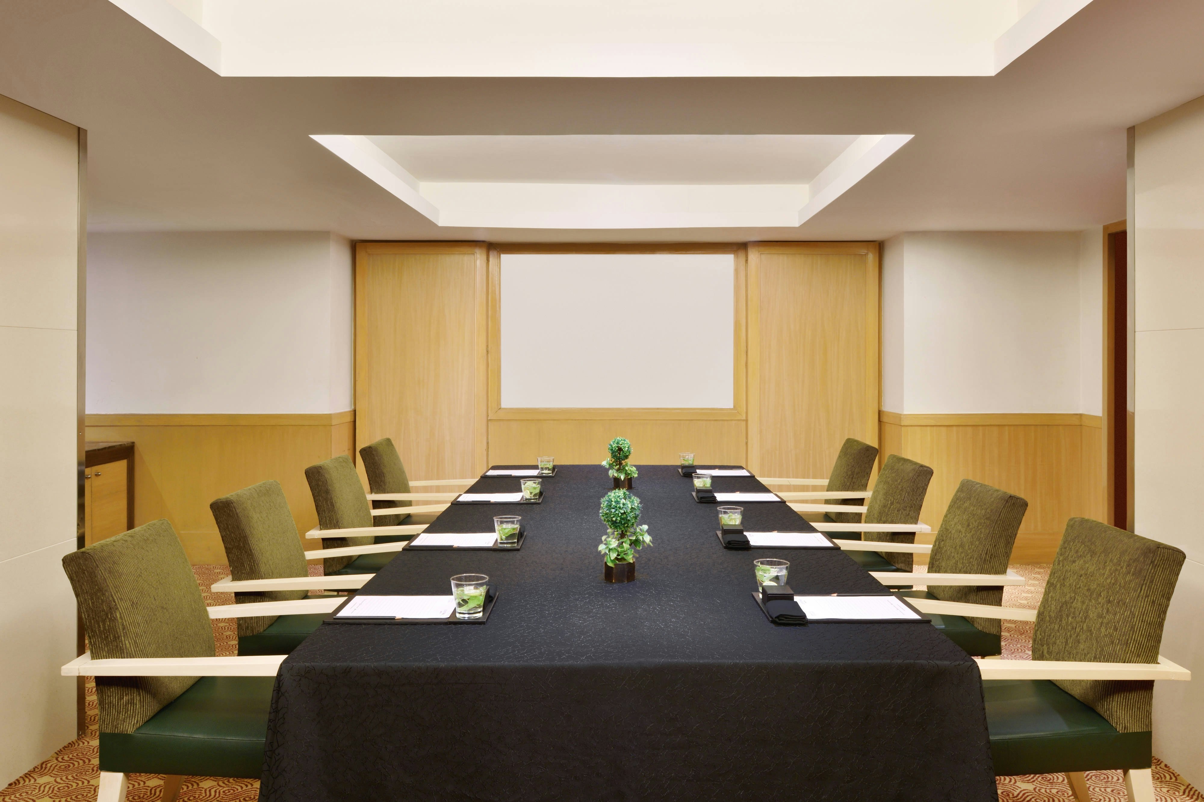 Courtyard By Marriott Chennai 34/38