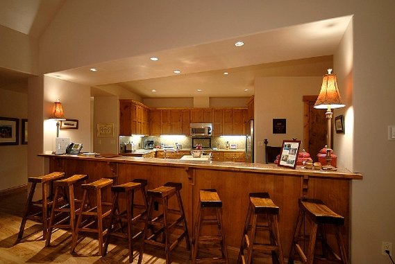 WestWall Lodge 7/11