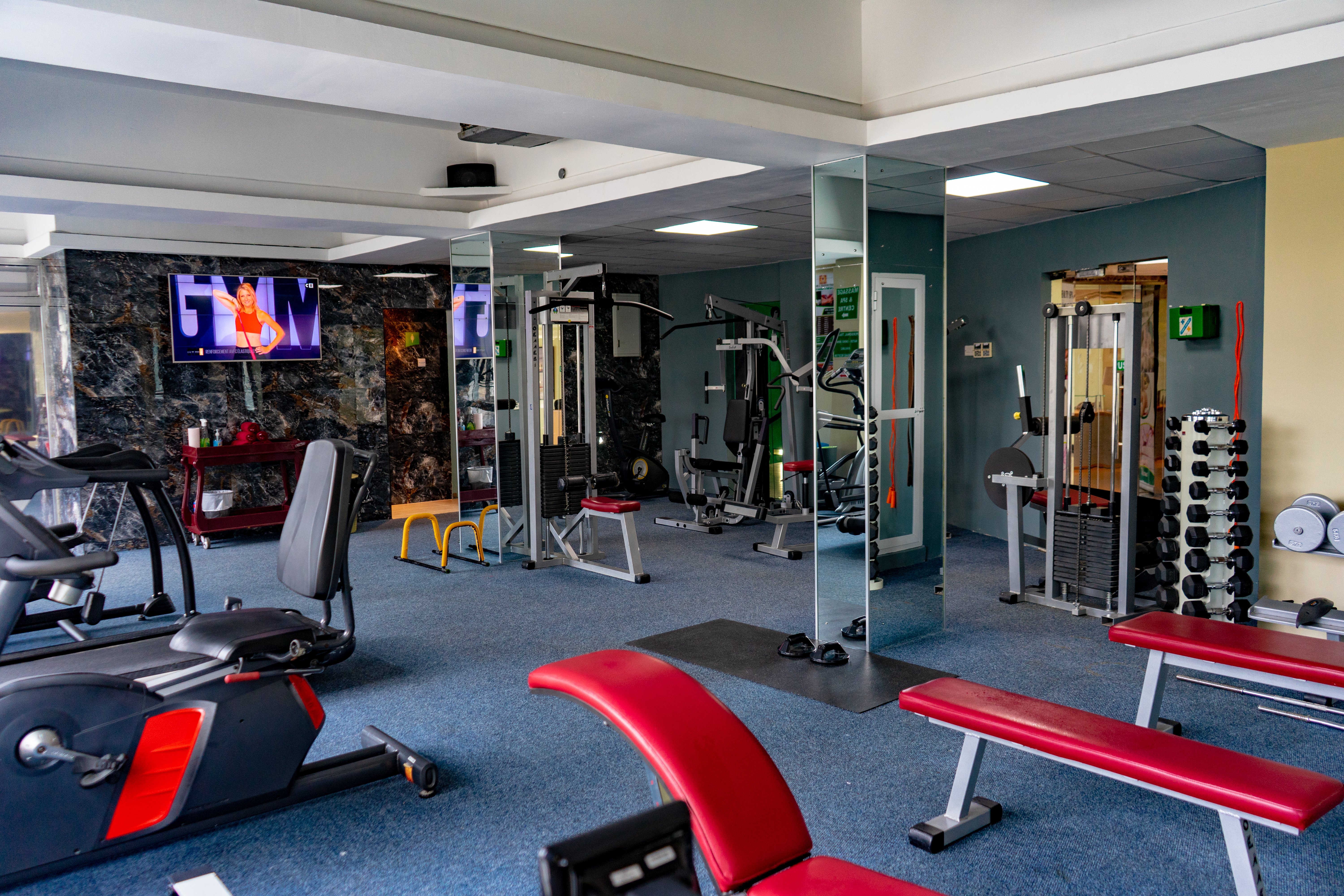 Holiday Inn Dar Es Salaam City Center 43/76