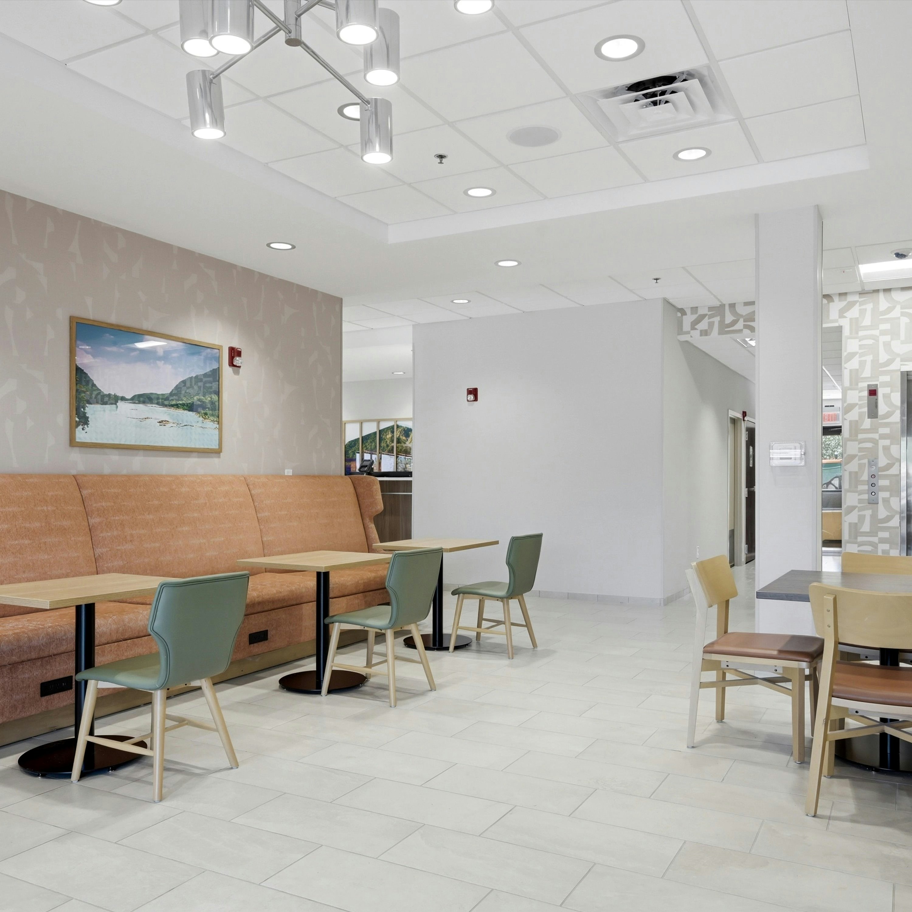 Hampton Inn Martinsburg South-Inwood 61/75