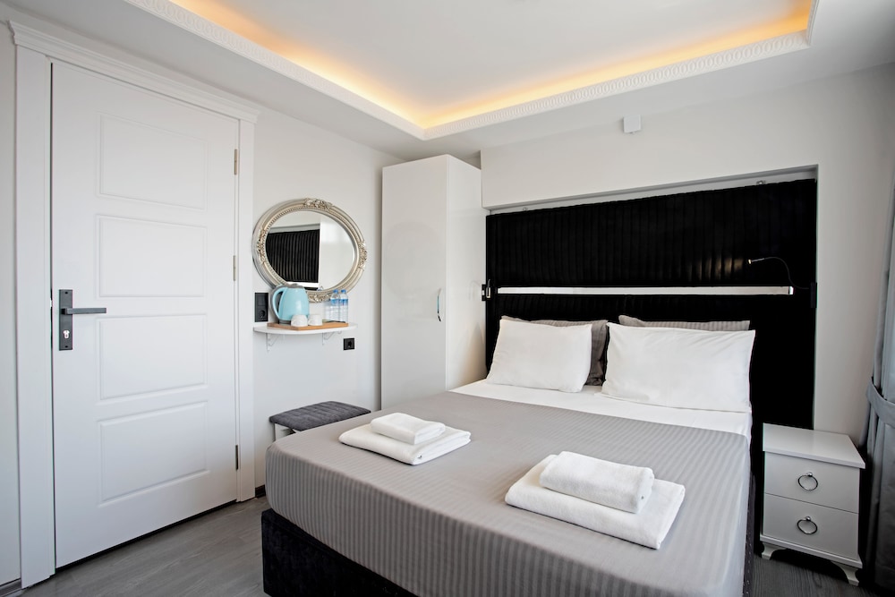 Carvan Hotel 22/55