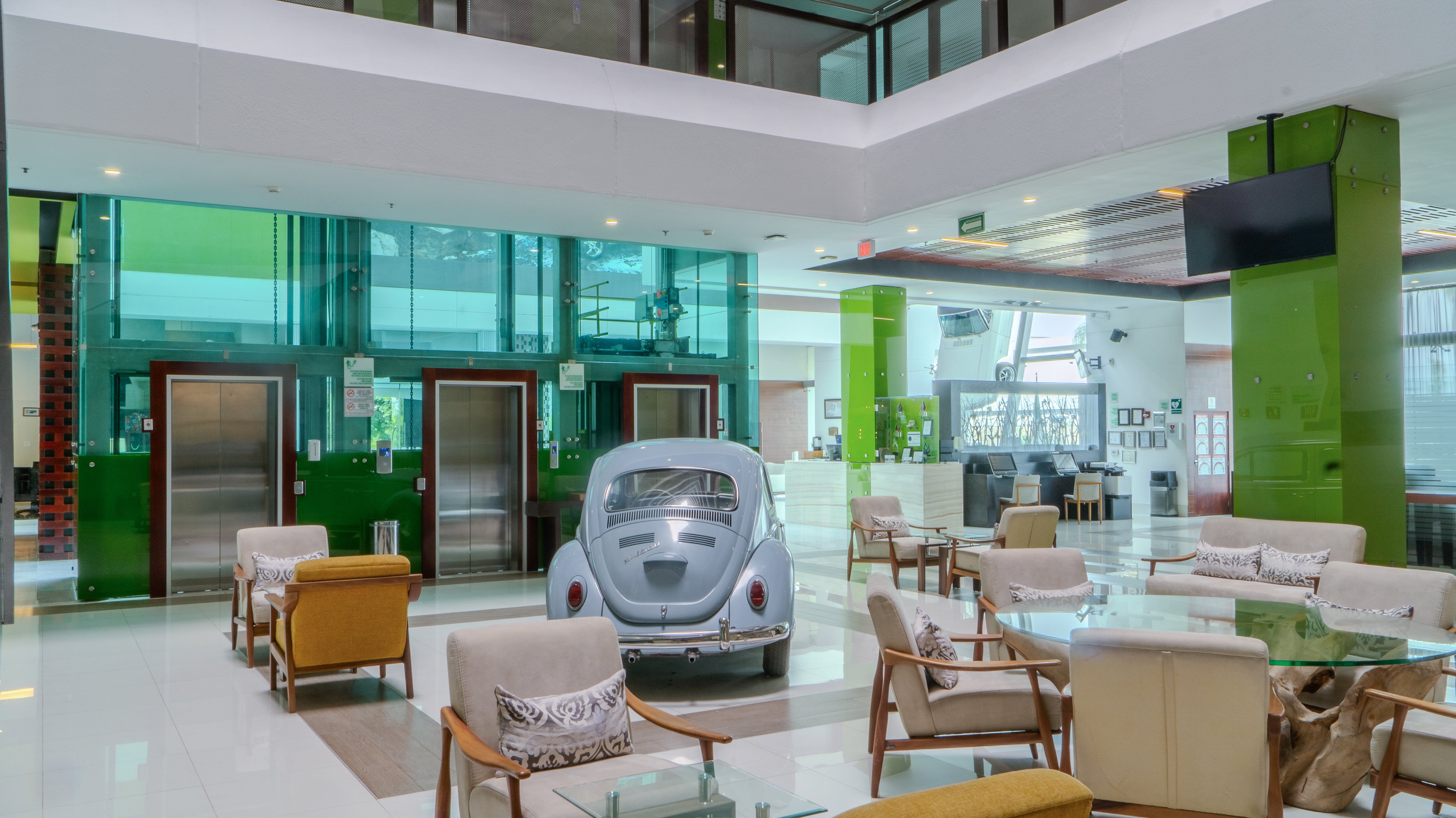 Holiday Inn Queretaro Zona Krystal 25/50
