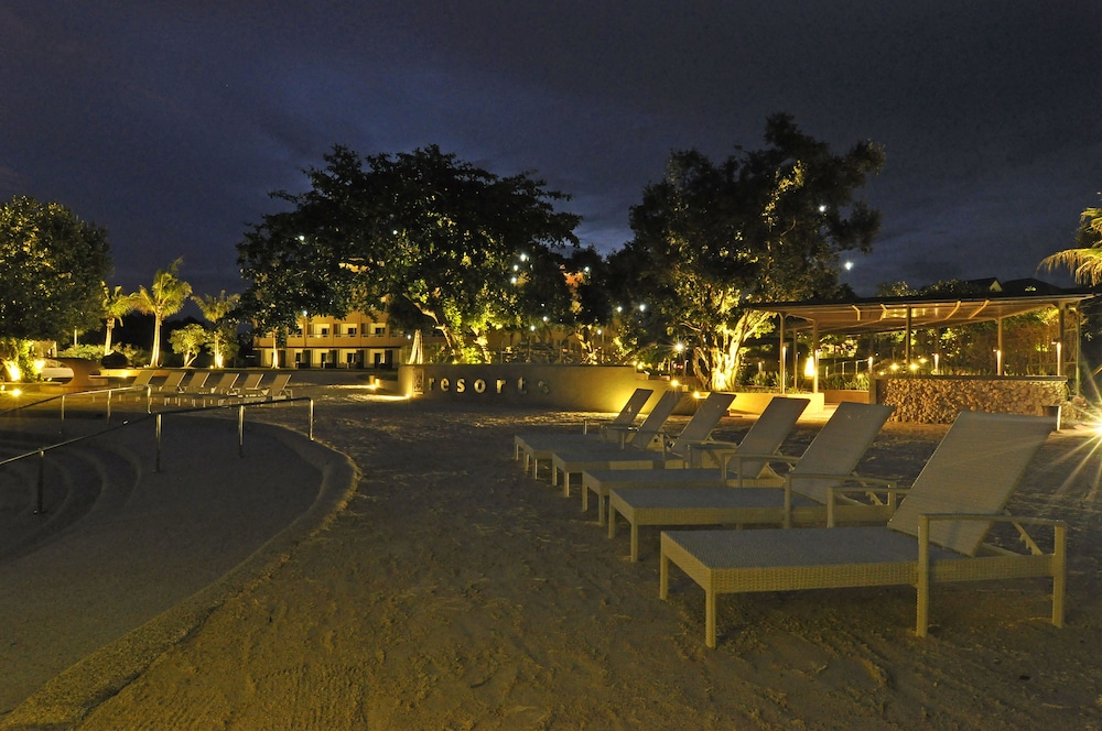 Be Grand Resort Bohol 37/50