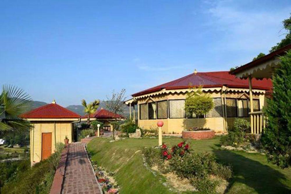 Nepal Yoga Retreat 1/16