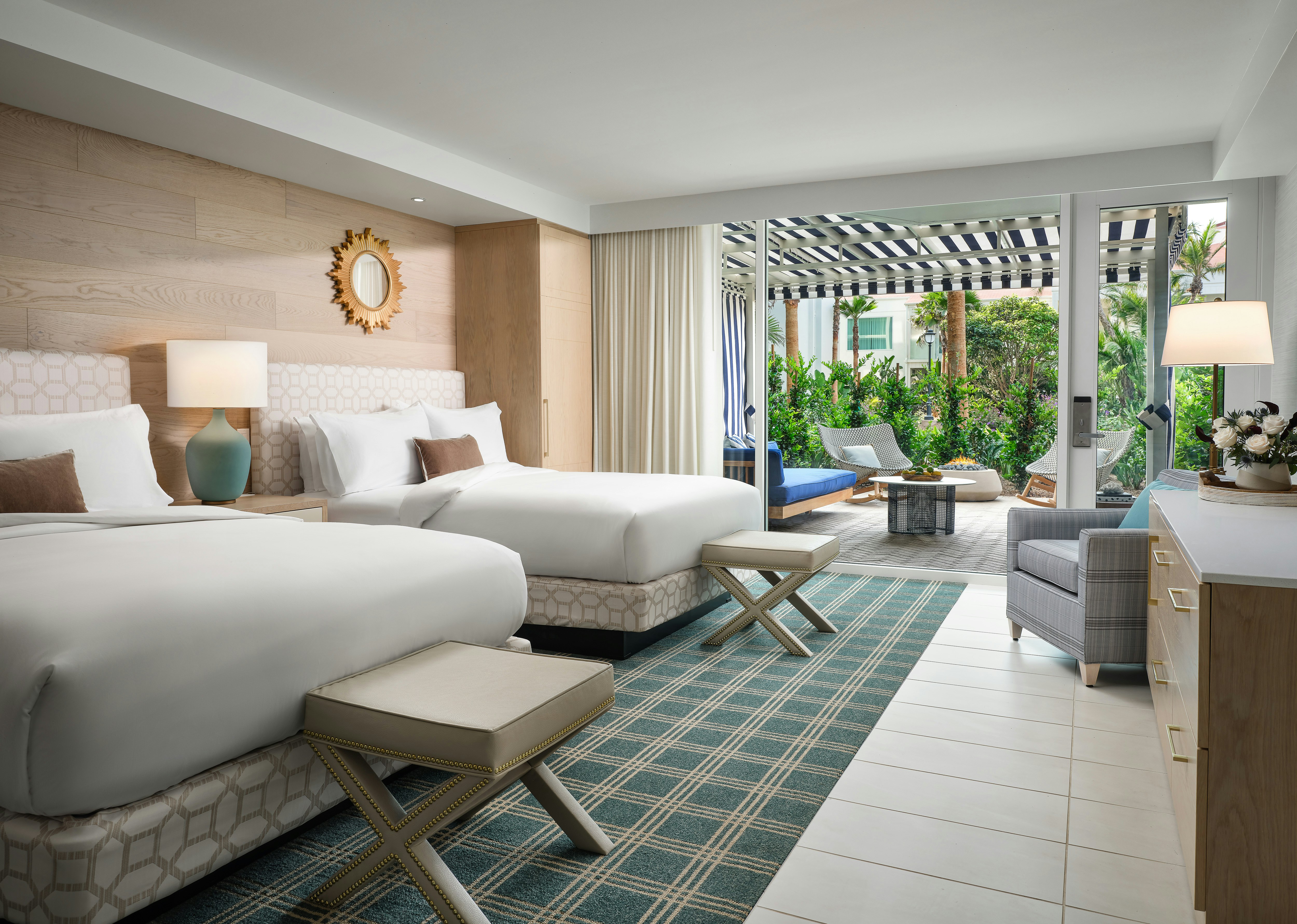 Resort, 2 Queen Beds, with View