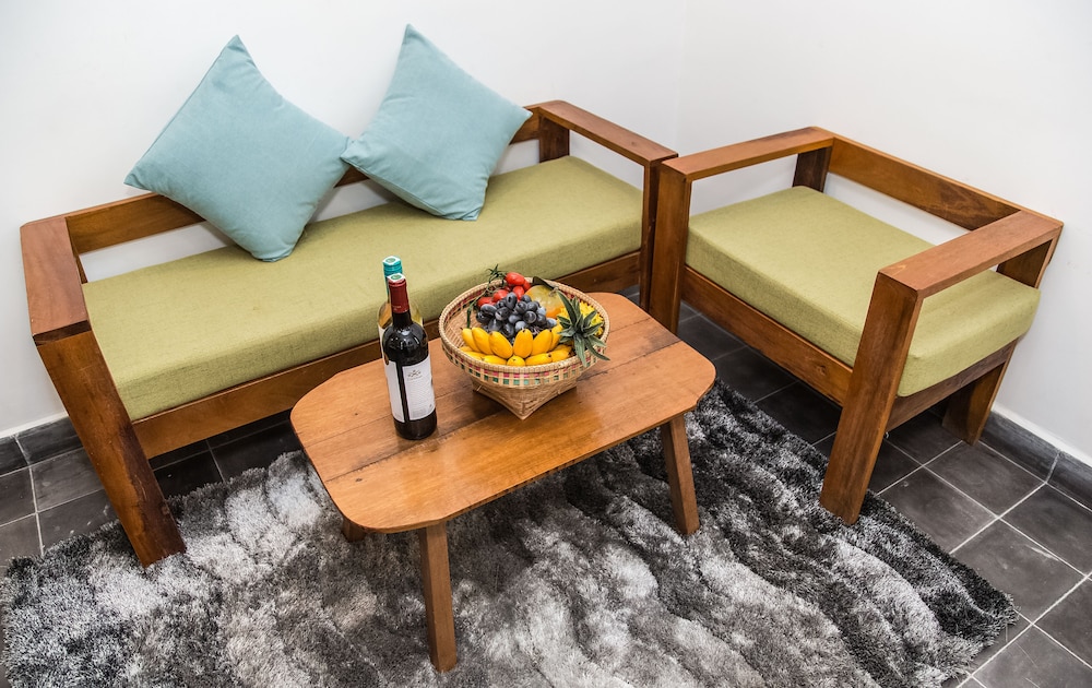 Home Chic Hotel 44/67