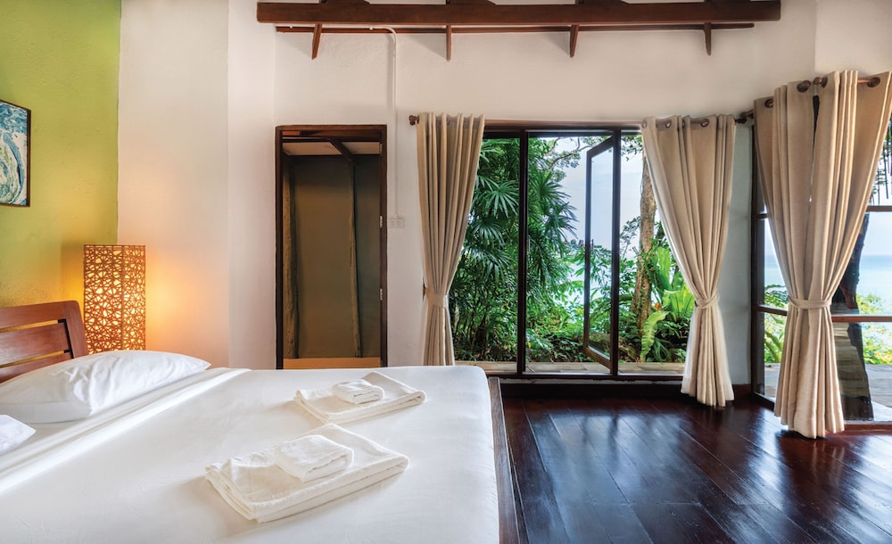 Captain Hook Resort Koh Kood 15/66