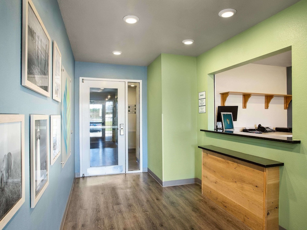 Extended Stay America Select Suites - Gulfport 9/60