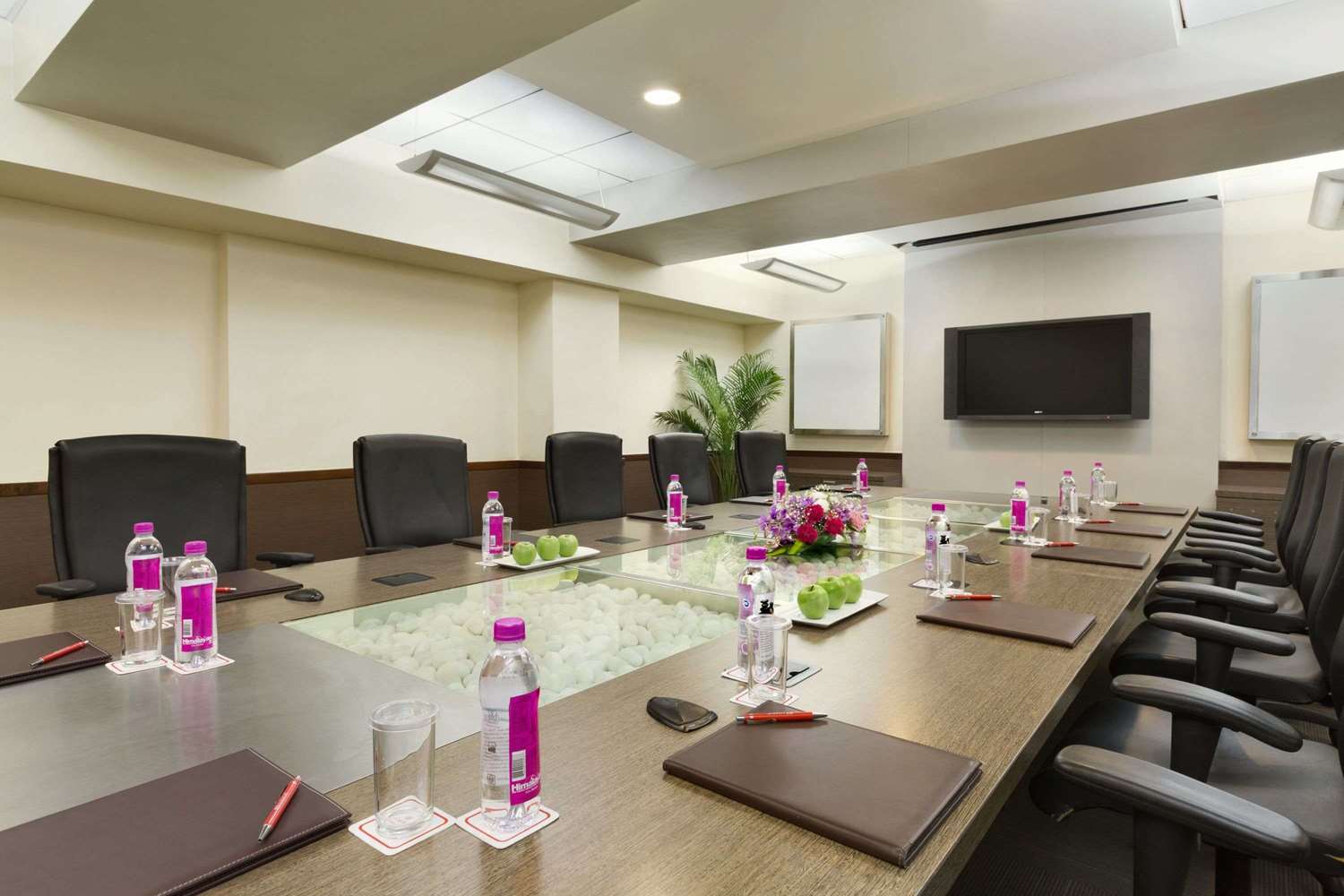 Ramada by Wyndham Chennai Egmore 16/17