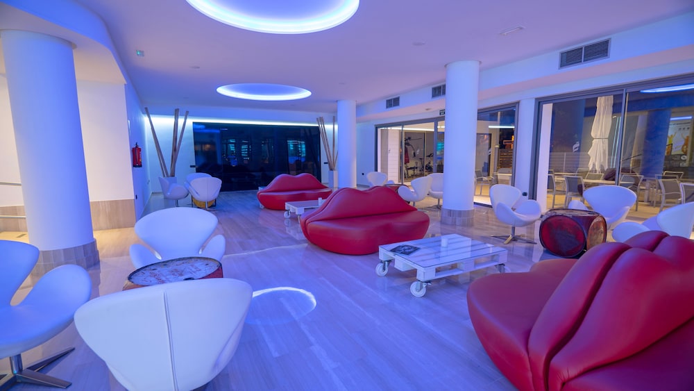 THB Ocean Beach - Adults Only 28/50