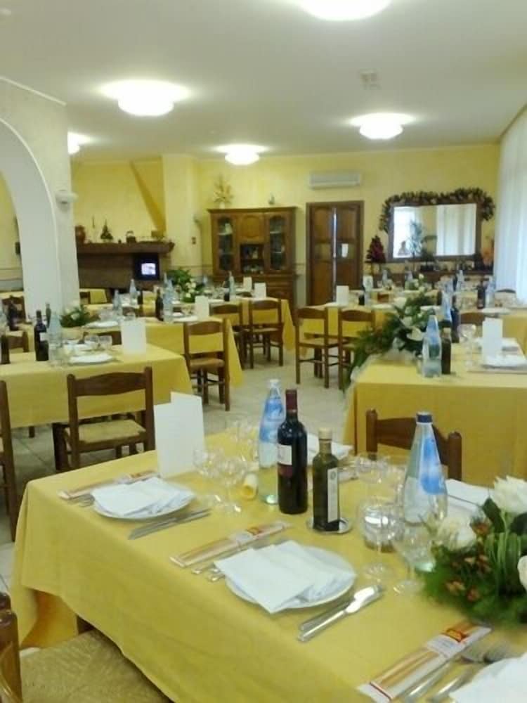Hotel Tiziana 31/50