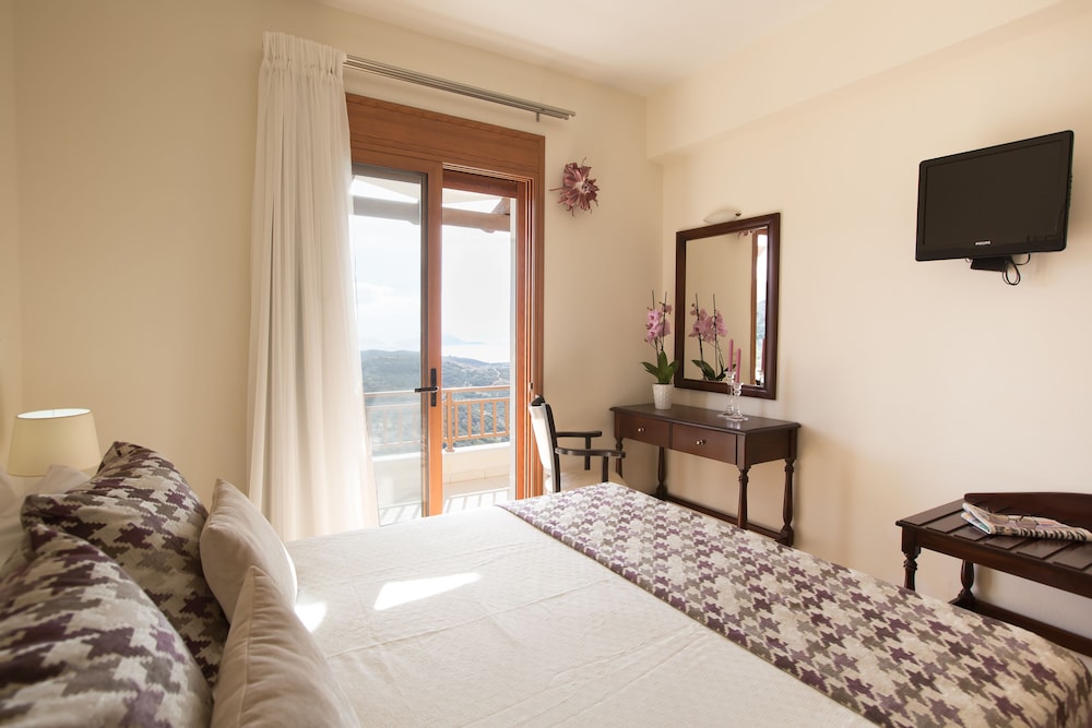 Villas Panagia 9/50