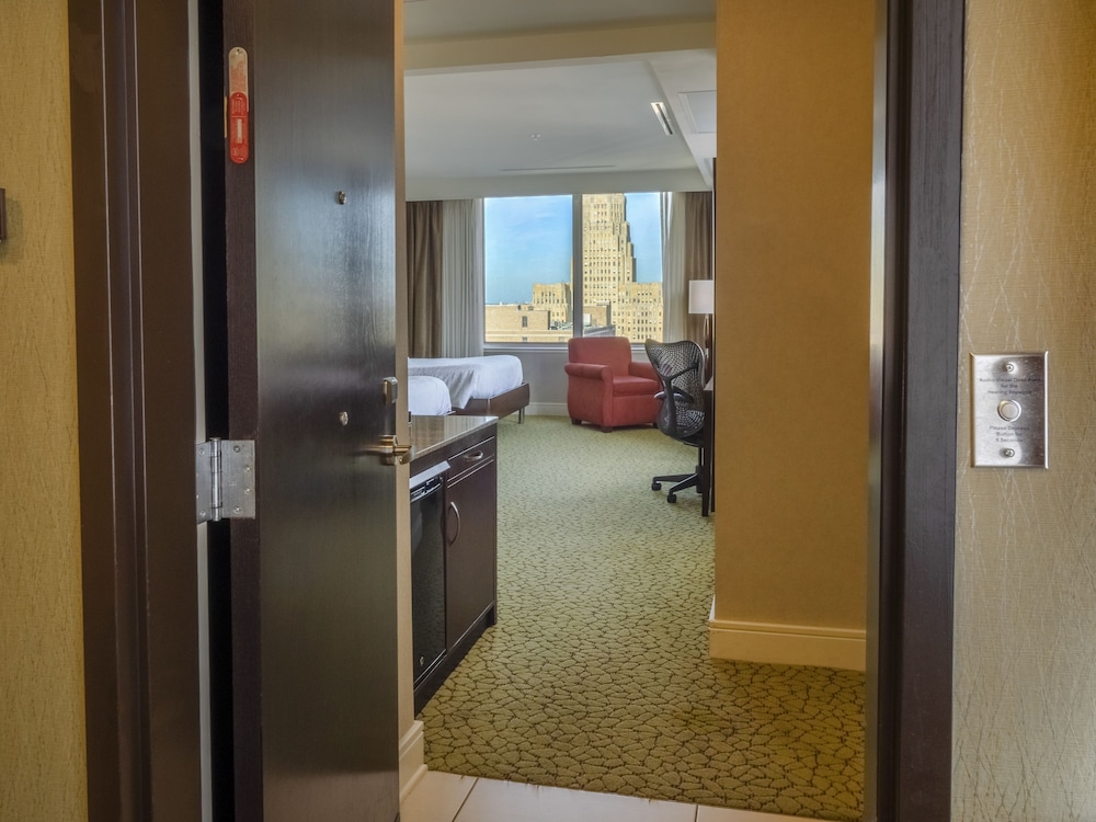 HILTON GARDEN INN BUFFALO DOWNTOWN 17/60