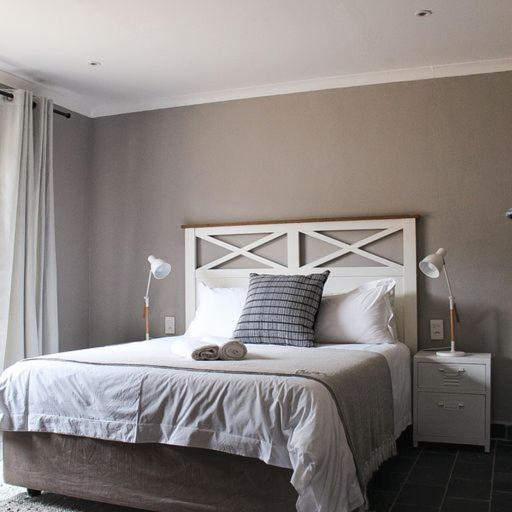 3 Bedrooms, Apartment