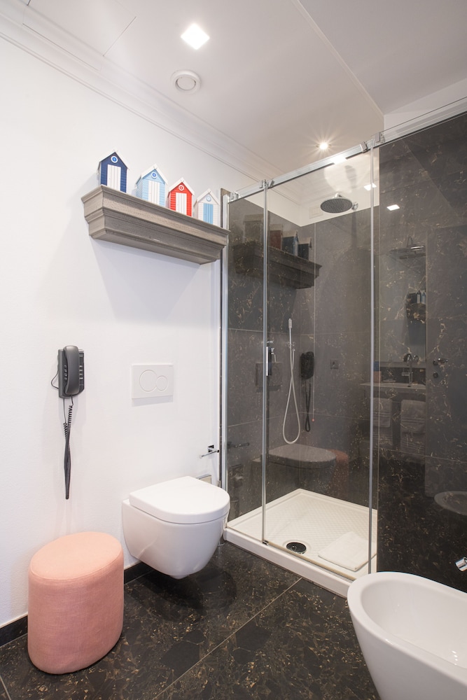 Marina Hotel Charming Rooms 46/47