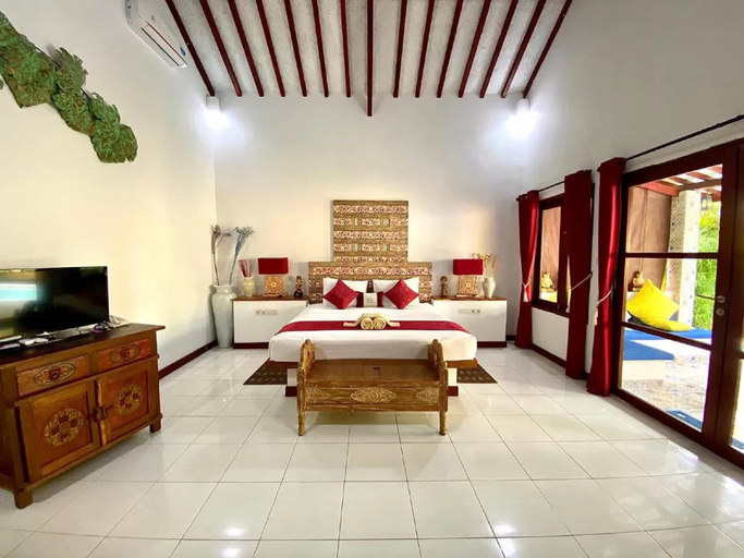 Deluxe, Villa, Living Area, with Pool