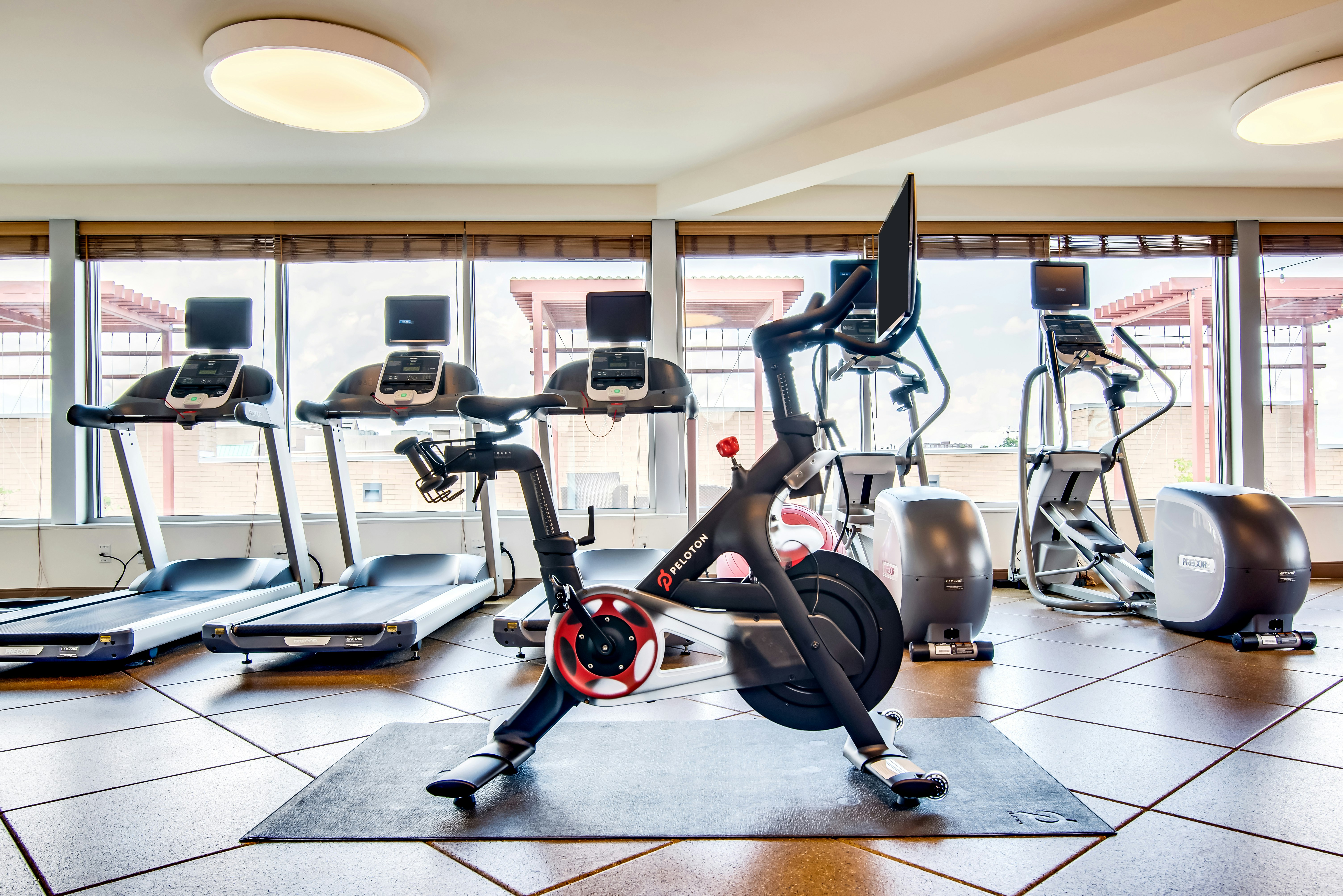 Hilton Garden Inn Alexandria Old Town National Harbor 20/52