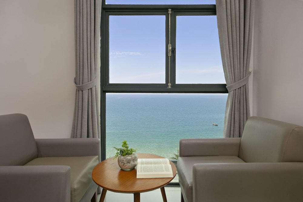 Danang Bay Hotel 41/58