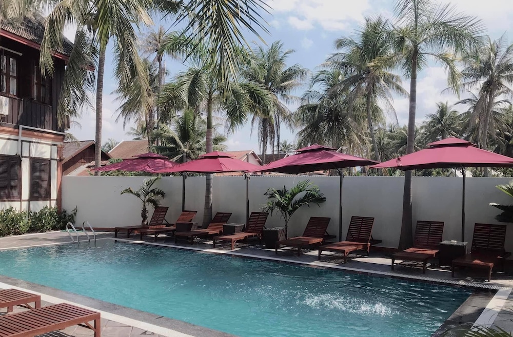 Villa Mahasok Hotel 82/90