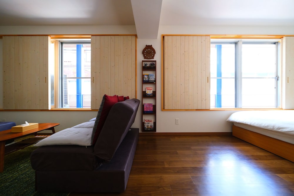 Rooms 42/50