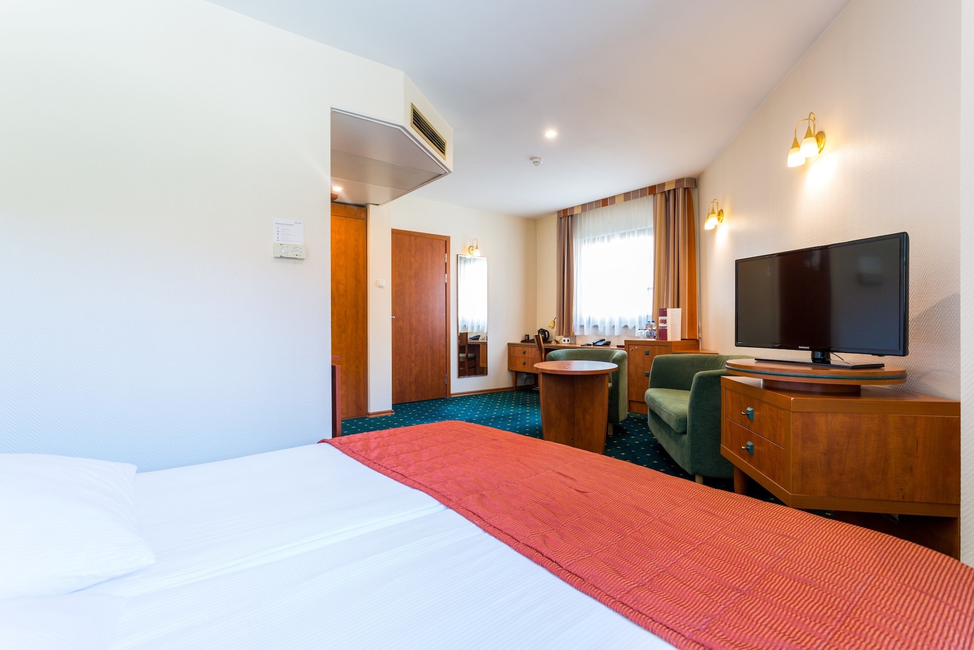 rooms