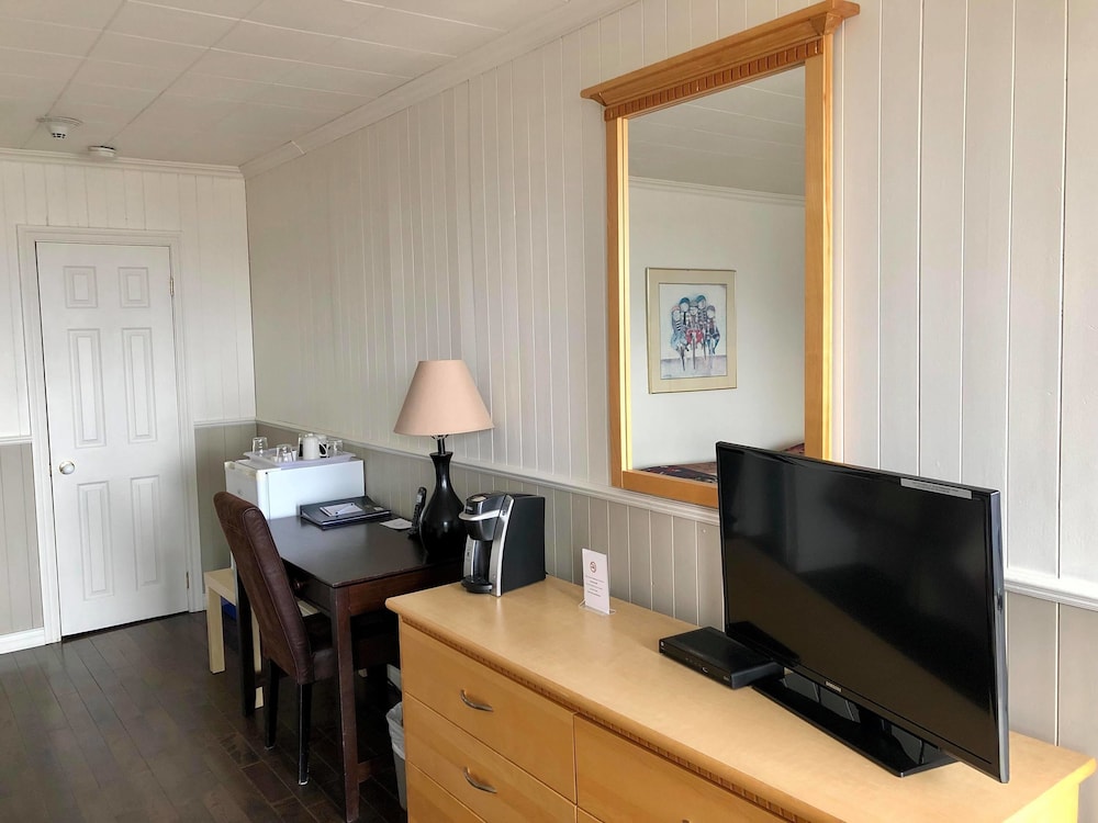 Hostellerie Baie Bleue 58/72