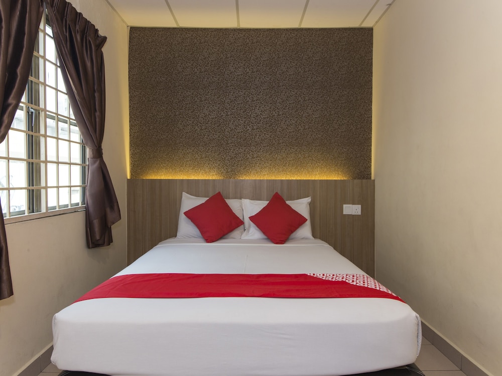 Dragon Inn Premium Hotel 20/30