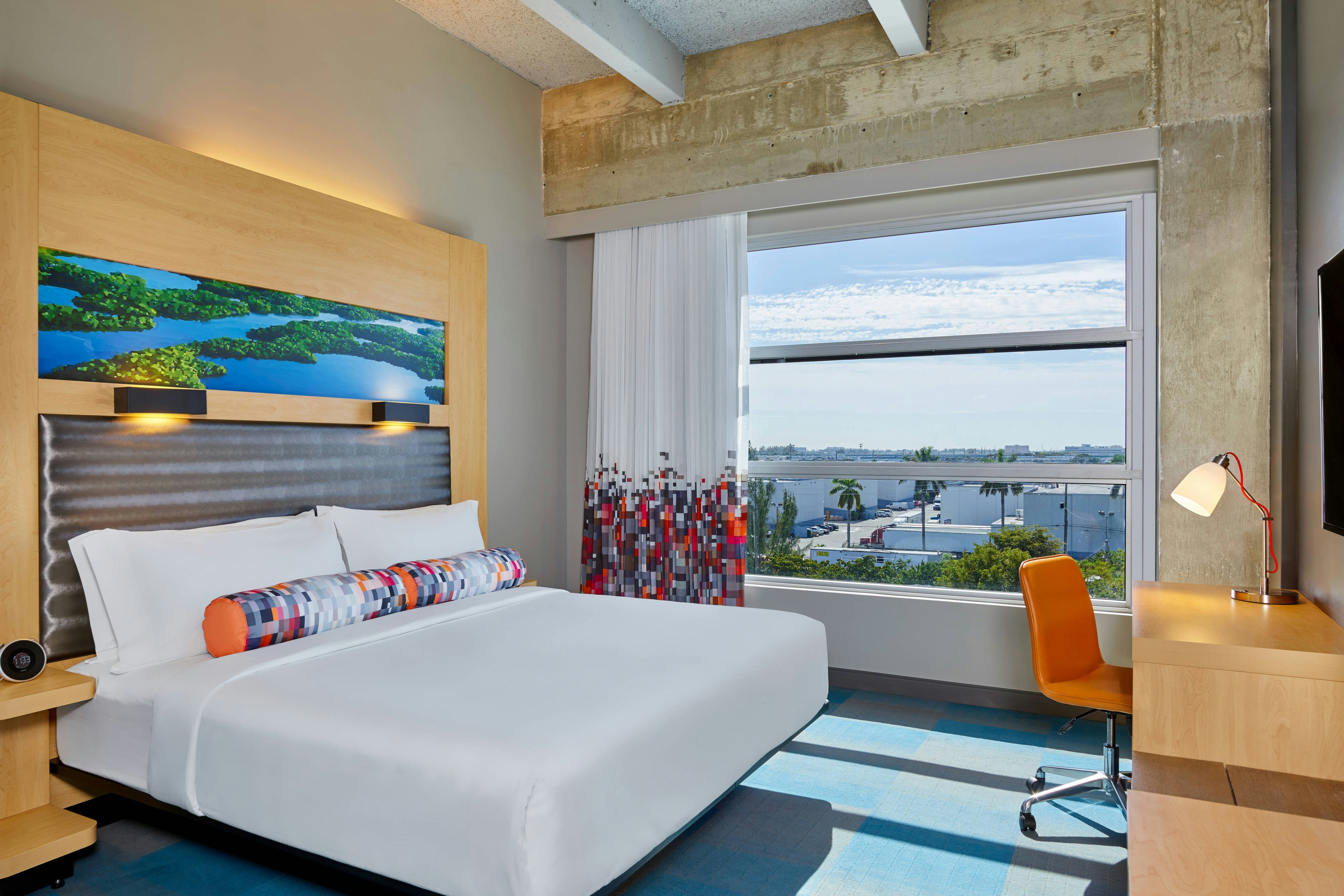 Room, King Bed