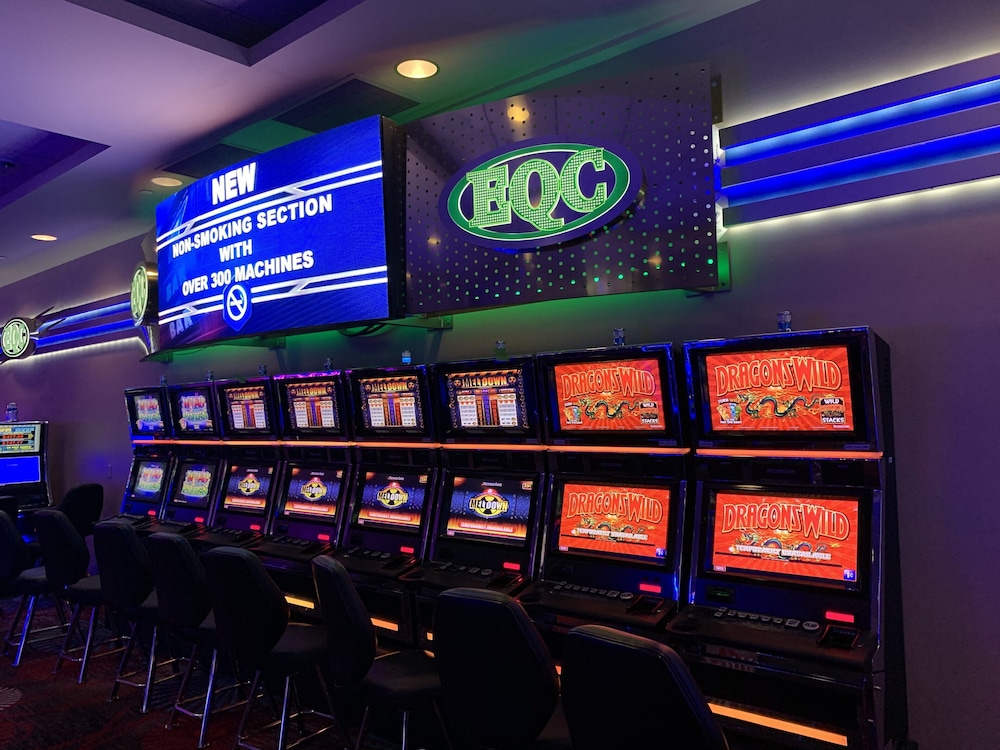 Emerald Queen Hotel & Casino 51/59
