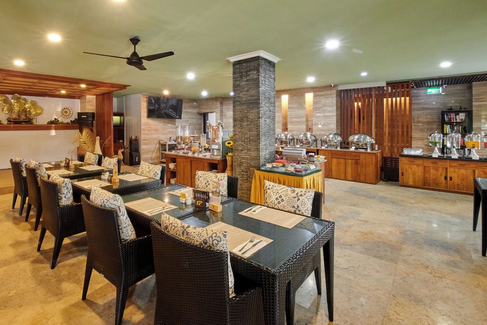 The Lokha Legian Resort and Spa 59/75