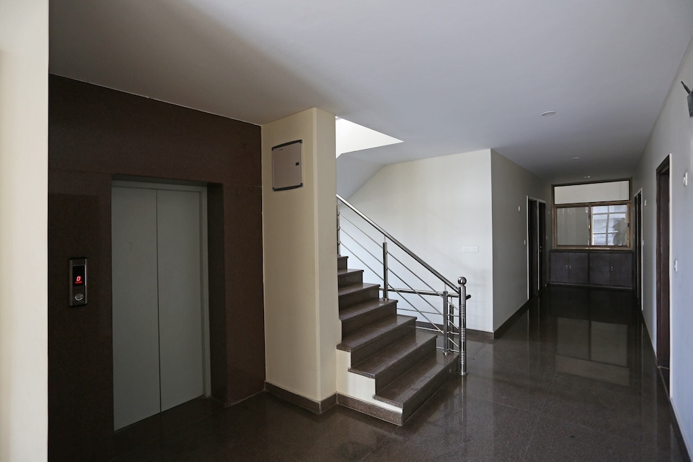 Oyo 9304 Hotel Swastika 20/21